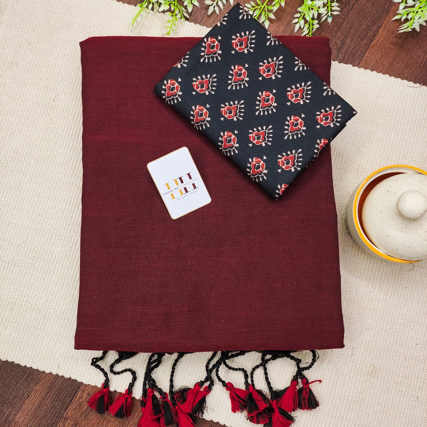 Marron Color Cotton Saree With Designer Print Blouse