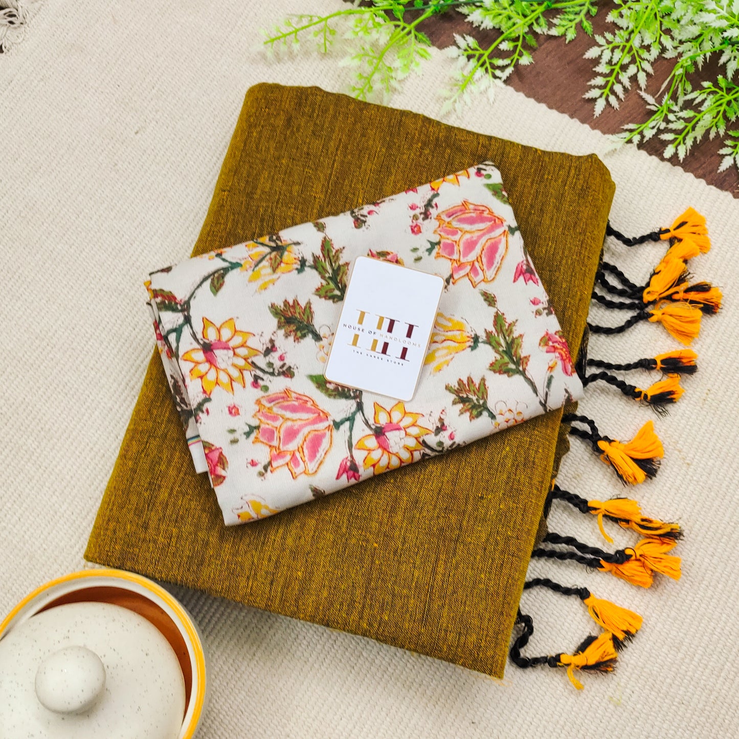 Mustard Handloom Saree With White Flower Printed Blouse