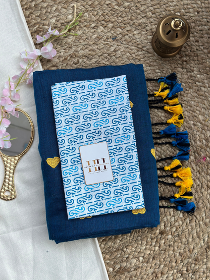 Turquoise  blue cotton handloom saree with Beautiful printed blouse
