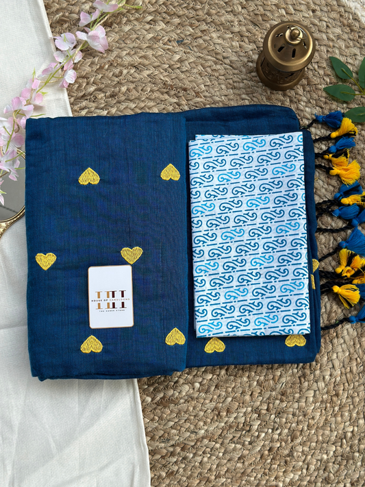 Turquoise  blue cotton handloom saree with Beautiful printed blouse