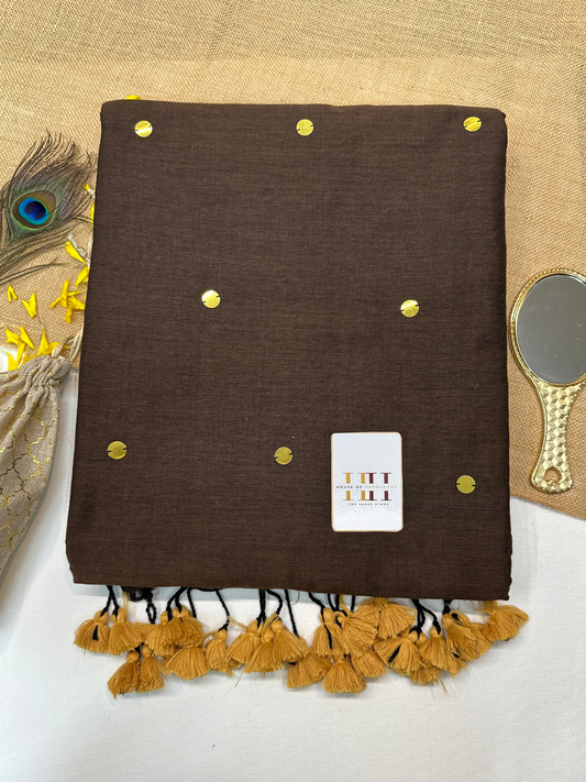 Earthy brown saree with running blouse