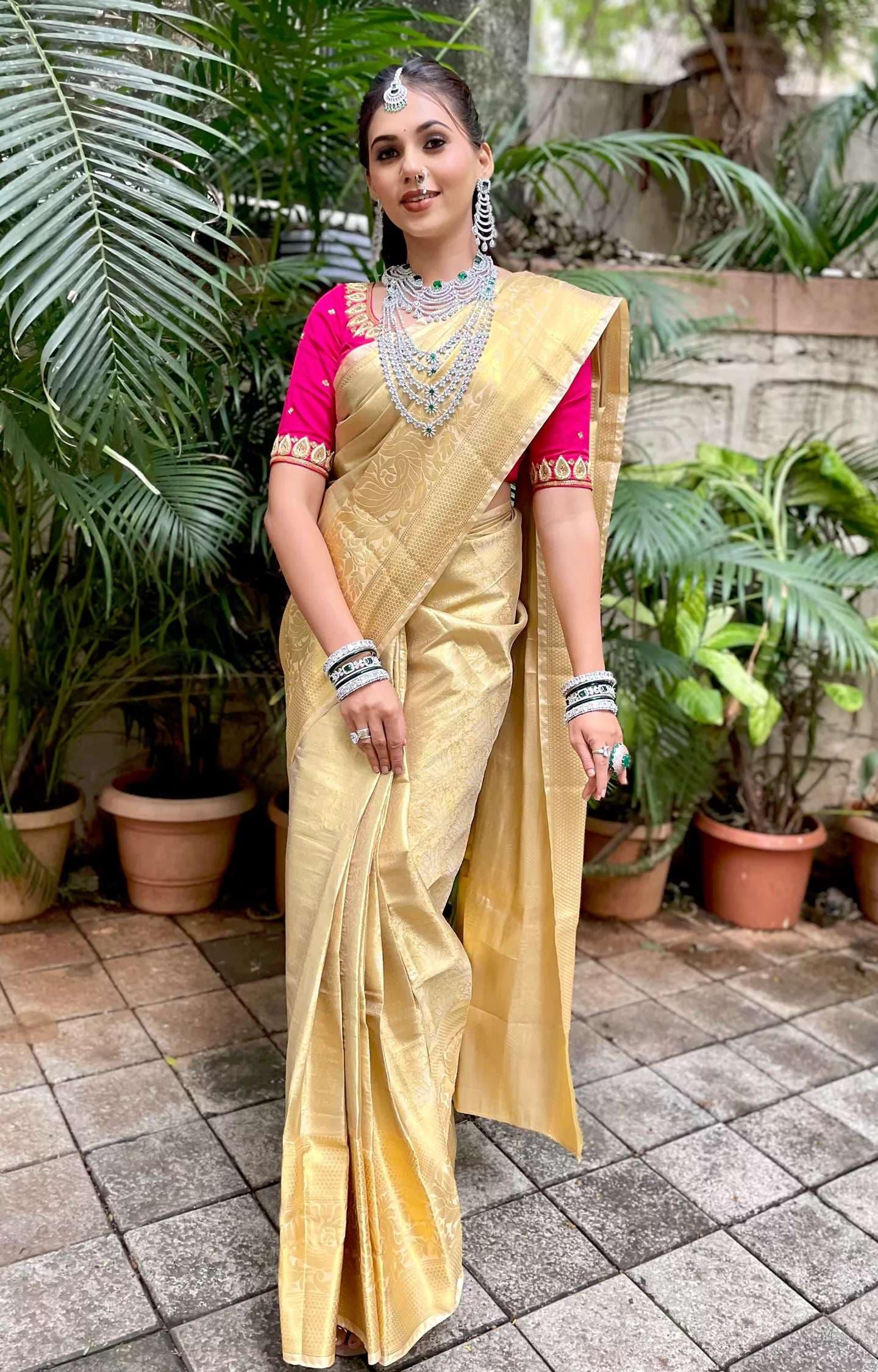 Luxurious Kanjeevaram Silk Gold Color Saree With butti weaving blouse